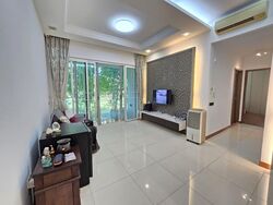 Waterfront Waves (D16), Condominium #573142811